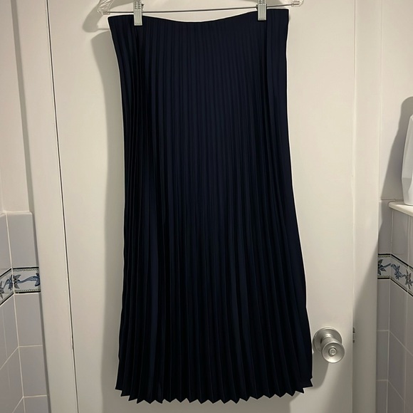 J.Crew Gwyneth pleated slip skirt, M - Picture 1 of 3